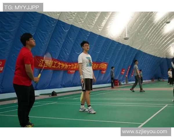 南京羽毛球队在选拔赛中以100分稳居积分榜首位展现强劲实力 南京羽毛球队在选拔赛中以100分稳居积分榜首位展现强劲实力