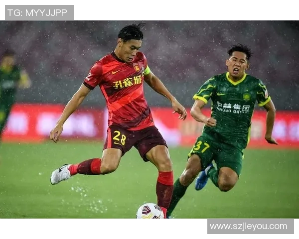 南京羽毛球队心理素质引发热议球员表现与心理承受能力的深度探讨 南京羽毛球队心理素质引发热议球员表现与心理承受能力的深度探讨