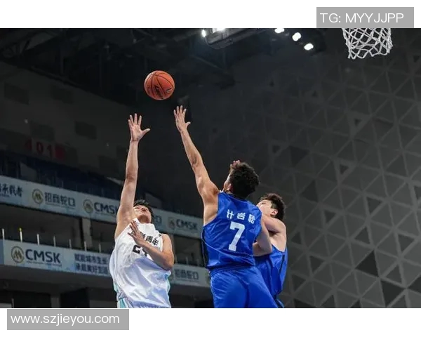 广州篮球队与武汉篮球队赛后技术分析与战术总结