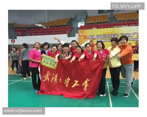 深圳羽毛球队与成都羽毛球队赛后状态分析与复盘总结